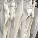 pantalons-blancs-cheval-materiel-equitation-sellerie-equipement-equestre-cavaliers-chevaux-dordogne-perigord-alfred-perigueux